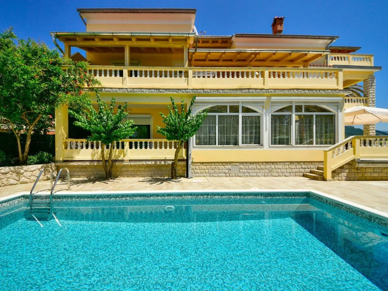 Banjol Apartment Olga-5 By Interhome 0*,